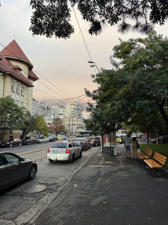 Photo in 91 Bulevardul Ferdinand I Dimitrov Iancului Sector 2 Bucharest 021384 Romania