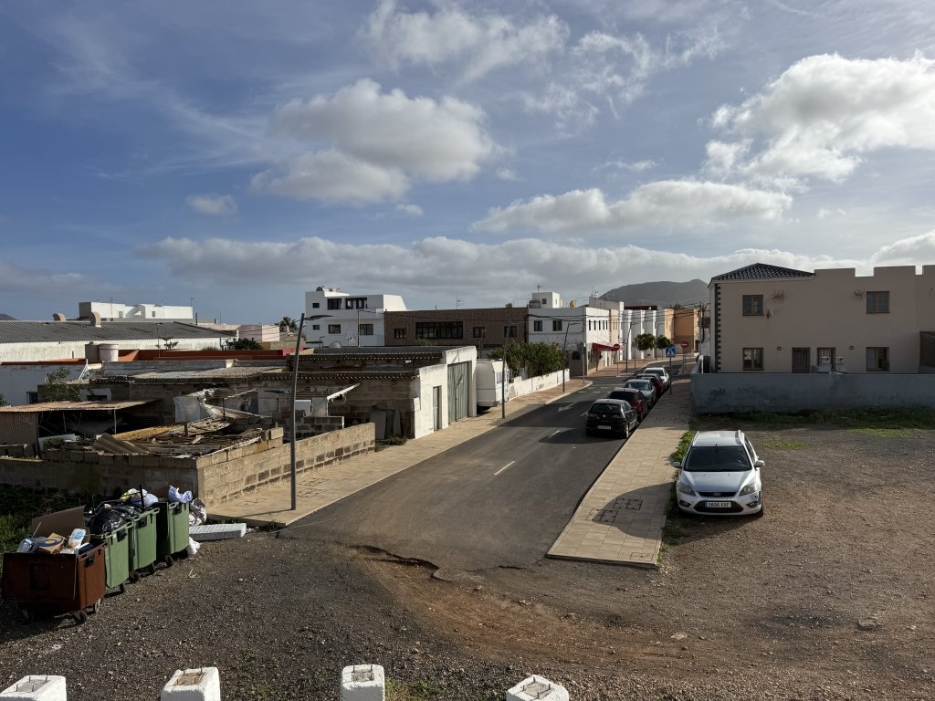 Photo in Calle Isla de Montana Clara Valles de Ortega Antigua Las Palmas Canary Islands 35638 Spain