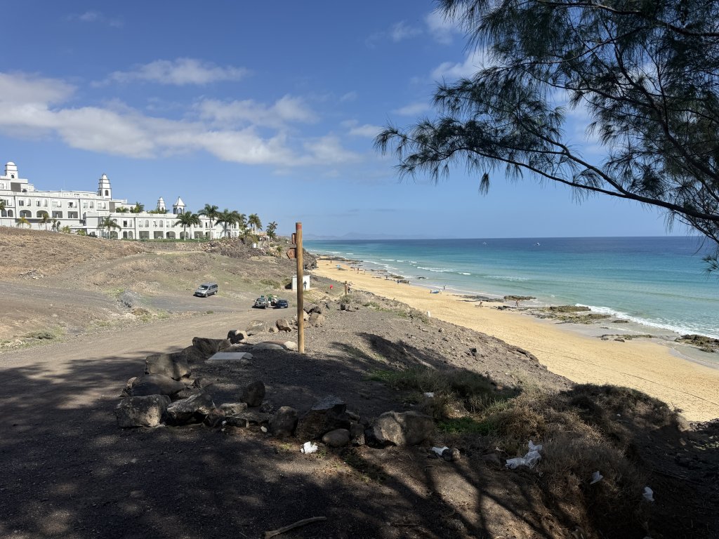 Photo in 4 Calle Melindraga Urbanizacion las Gaviotas Pajara Las Palmas Canary Islands 35625 Spain