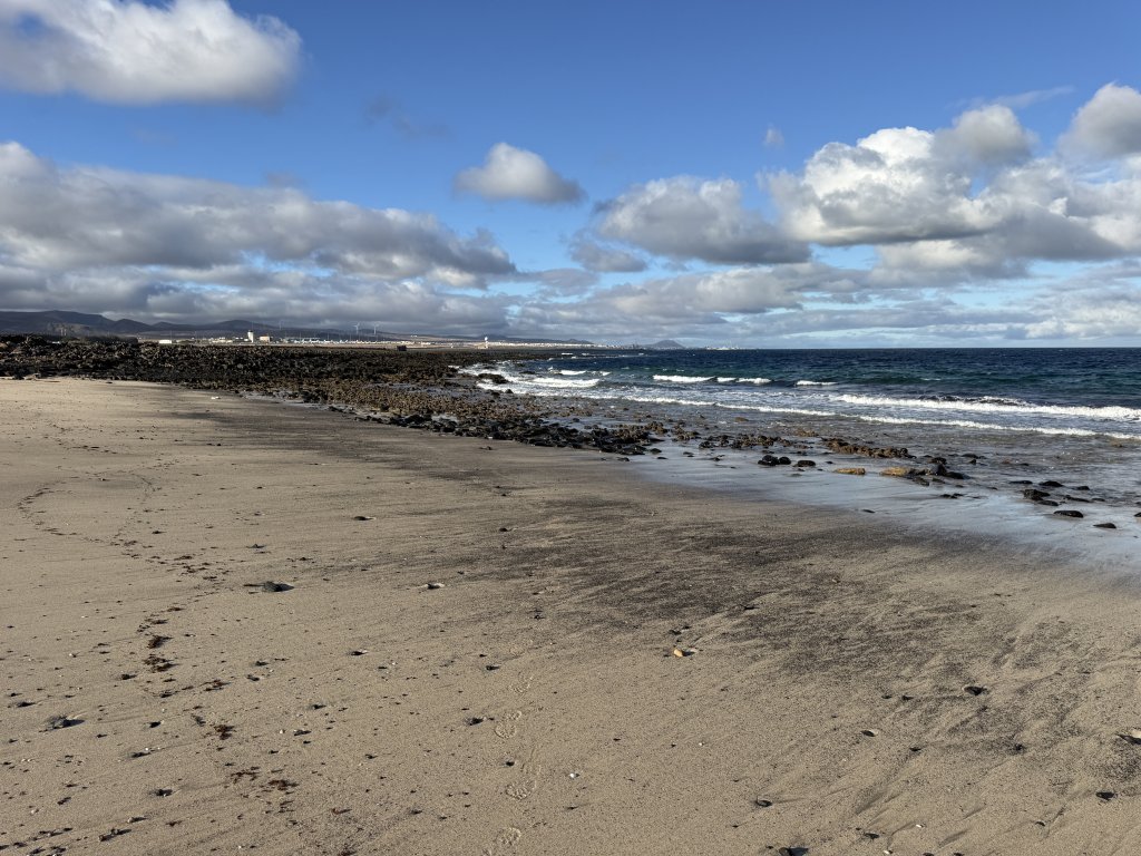 Photo in Avenida Los Tarajales COSTA ANTIGUA Costa de Antigua Puerto del Rosario Las Palmas Canary Islands 35610 Spain