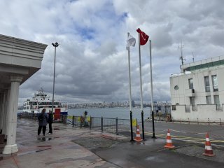 Photo in Uskudar Harem Sahil Yolu Selimiye Mahallesi Uskudar Istanbul Marmara Region 34668 Turkey