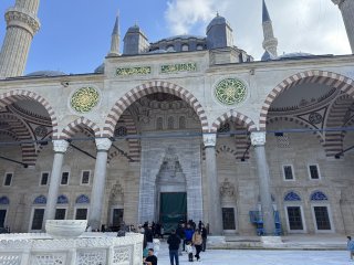 Photo in Selimiye Camii Tas Odalar Sokak Meydan Mahallesi Edirne Merkez Edirne Marmara Region 22020 Turkey