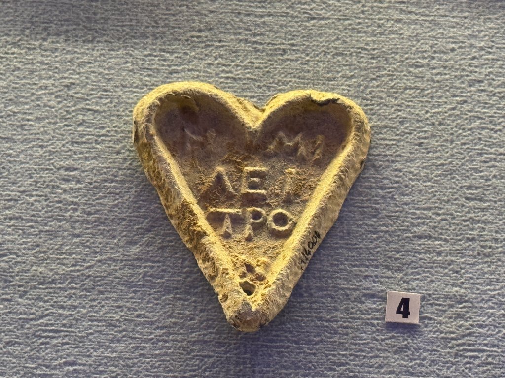 Photo in Guvercinada Kalesi Guvercin Adasi Yolu Hacifeyzullah Mahallesi Kusadasi Aydin Aegean Region 90400 Turkey