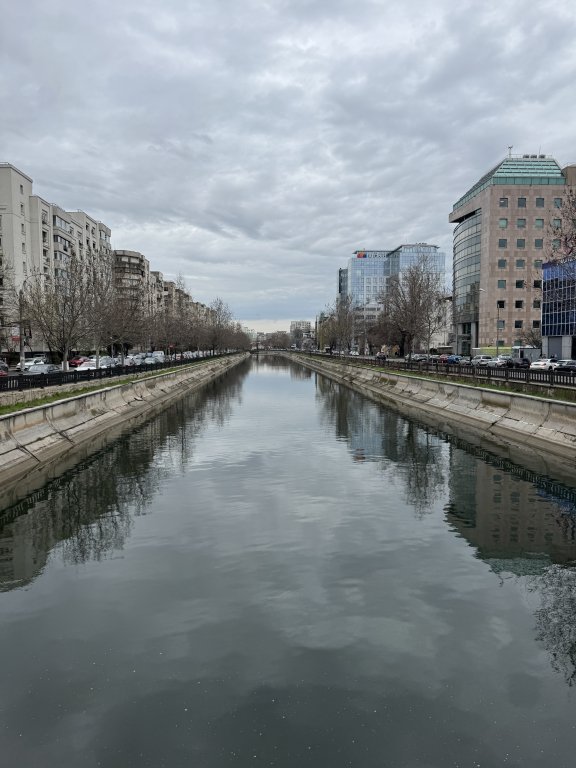 Photo in Podul Marasesti Cauzasi Centrul Civic Sector 3 Bucharest 030981 Romania