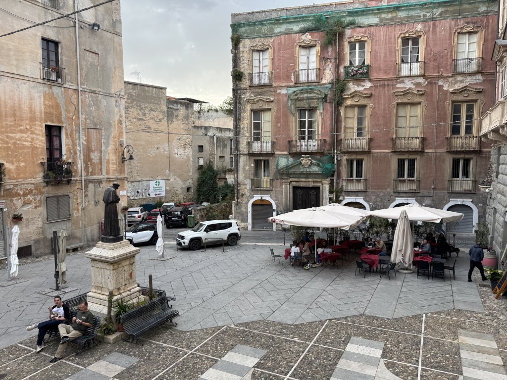 Photo in 8 Piazza Carlo Alberto Castedde susuCastello Cagliari CastedduCagliari Sardinia 09124 Italy