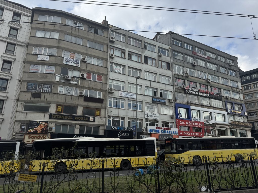 Photo in Findikzade Turgut Ozal Millet Caddesi Molla Gurani Mahallesi Istanbul Fatih Istanbul Marmara Region 34093 Turkey